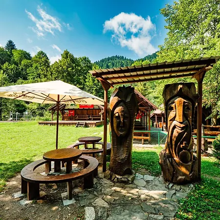 Hotell Pieniny 3*
